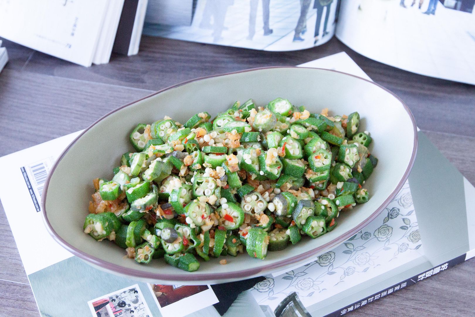 Food Makes Me Happy StirFry Okra with Dried Shrimps (蝦米炒秋葵)